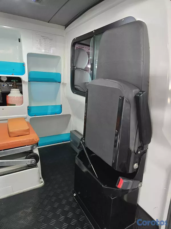 otros vehiculos - HYUNDAI GRAND STAREX  AMBULANCIA 2016 BLANCO 12