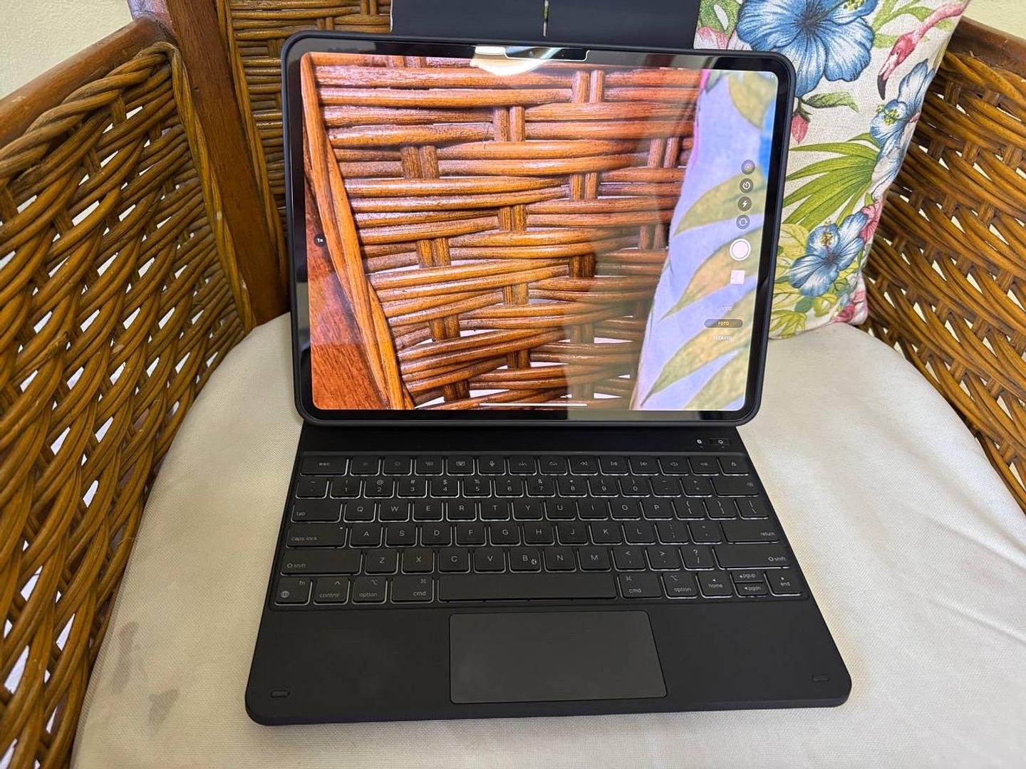 computadoras y laptops - iPad Pro 13 512GB Chip M4 + Accesorios 0