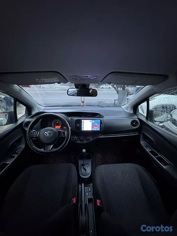 carros - Toyota Vitz 4WD 2018 4