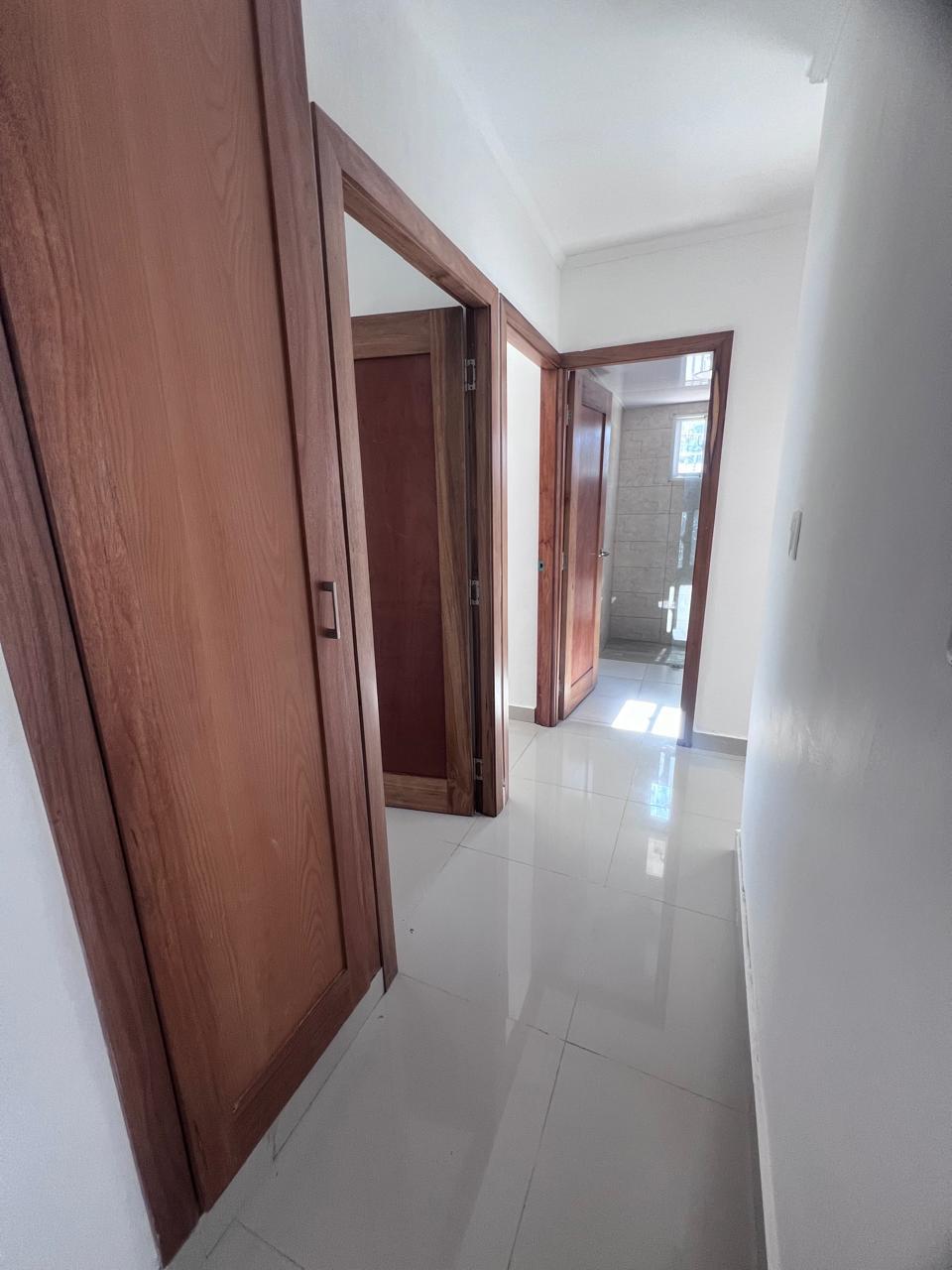 casas - Las Palmas de Alma Rosa 
Apartamento en 1er Nivel  2