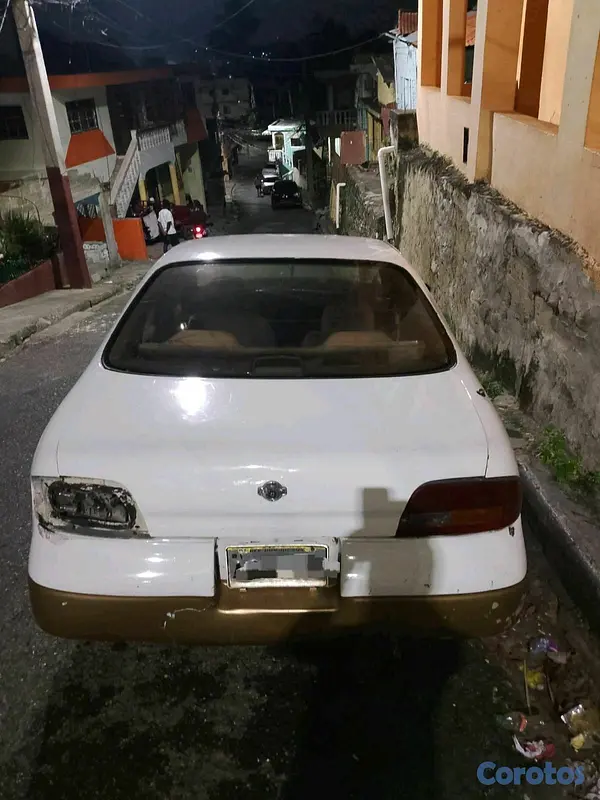 carros - carro en buenas condiciones. 2