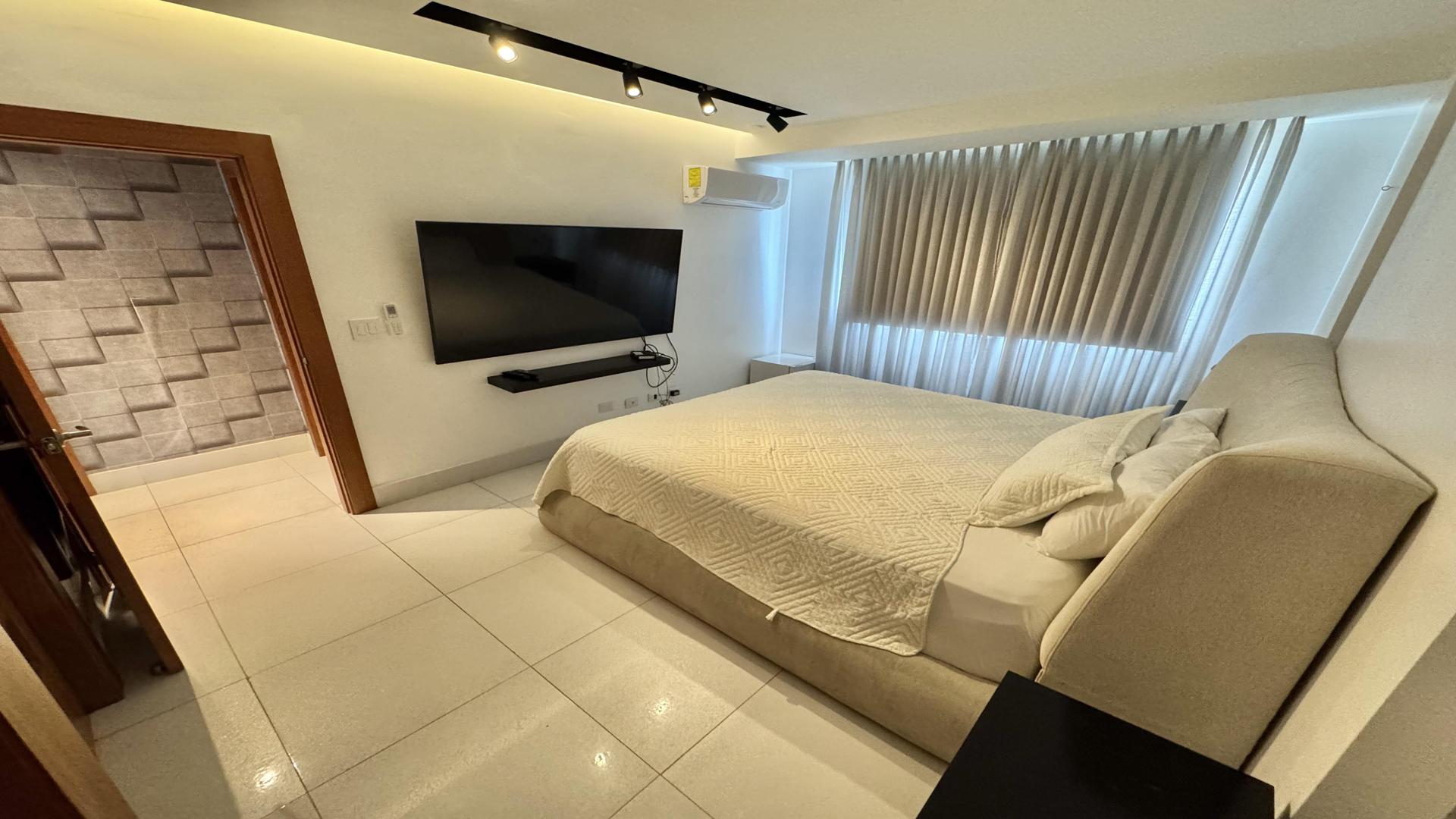 apartamentos - Apartamento Amueblado en Piantini 8