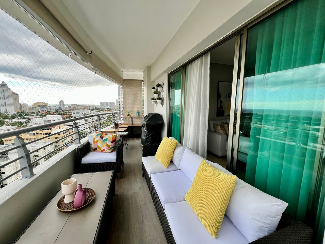 apartamentos - Alquiler de Apartamento Amueblado en los Cacicazgos