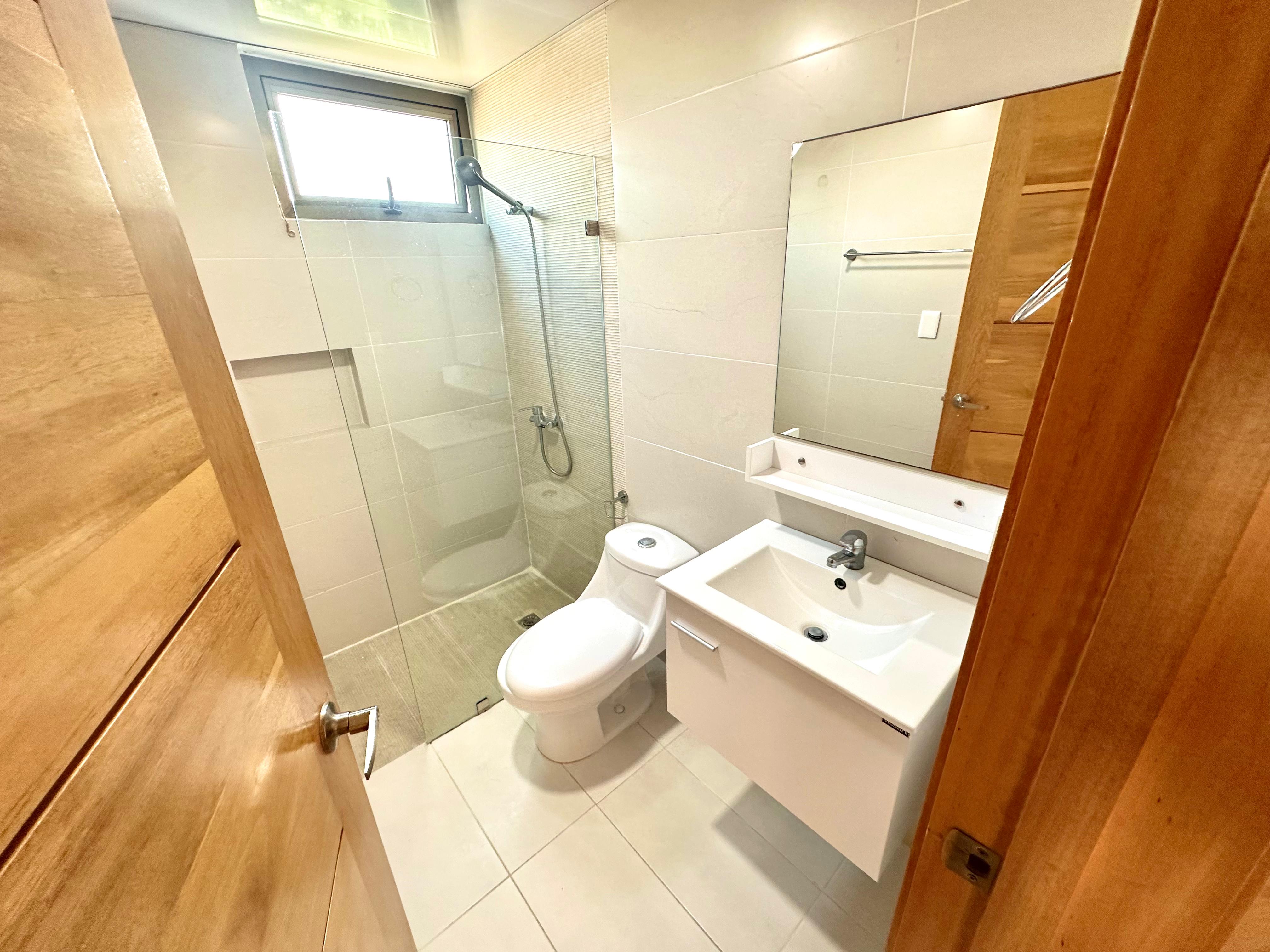 apartamentos - Alquiler Moderno Apto en Evaristo Morales 8