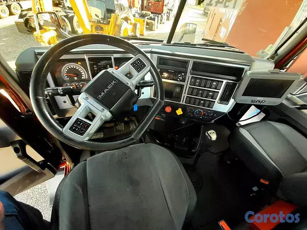 camiones y vehiculos pesados - Mack Anthem año 2019 10