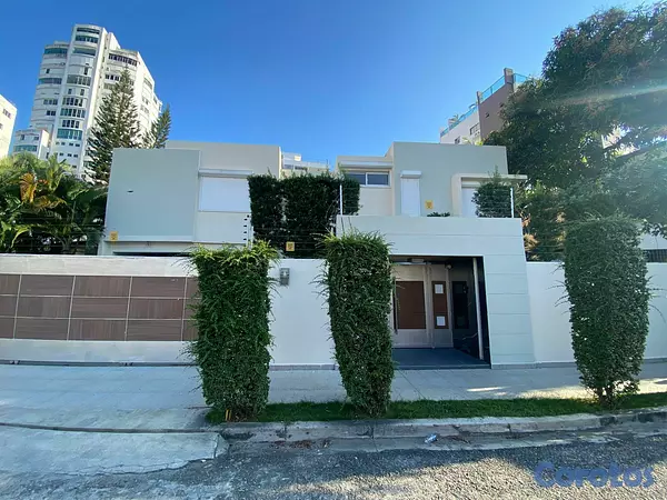 casas - Casa en Alquiler 15