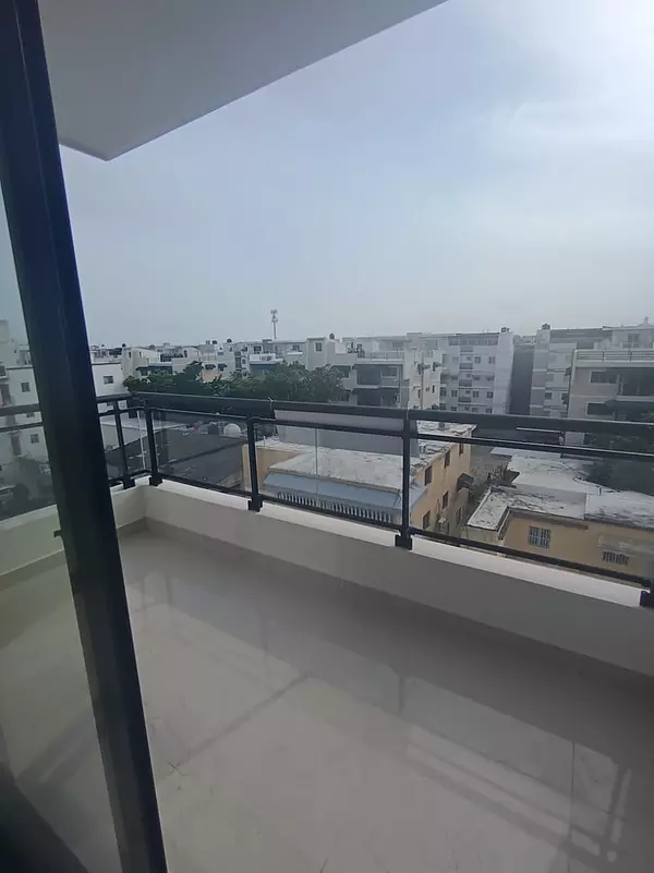apartamentos - Vendo apartamento en el Km 8 1/2 de la Independencia 

 4