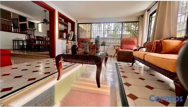 casas - Casa en venta en Los cacicazgos 4
