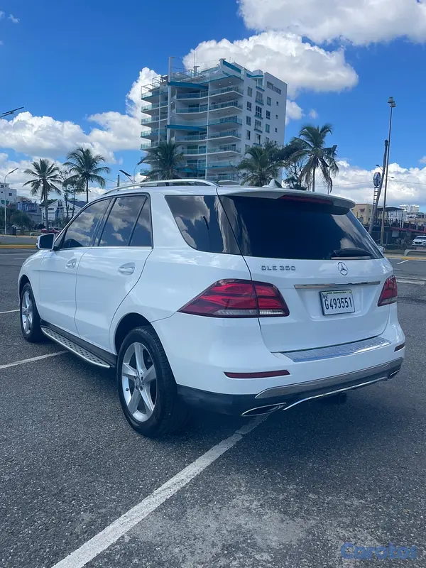jeepetas y camionetas - Mercedes Benz GLE 2016 4