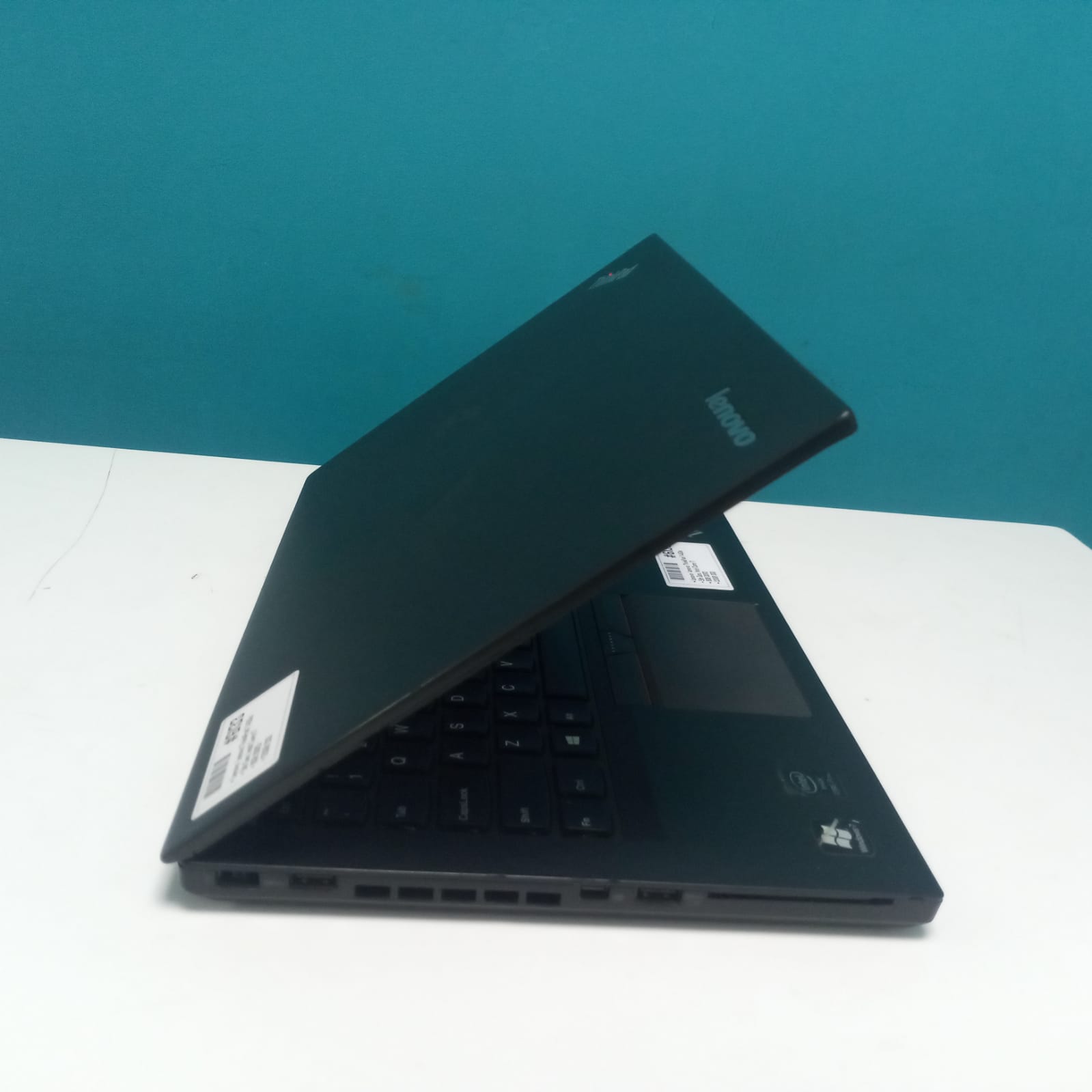 computadoras y laptops -  NUEVO CAJA ABIERTA  MONITOR VIEWSONIC VG2448 				 3