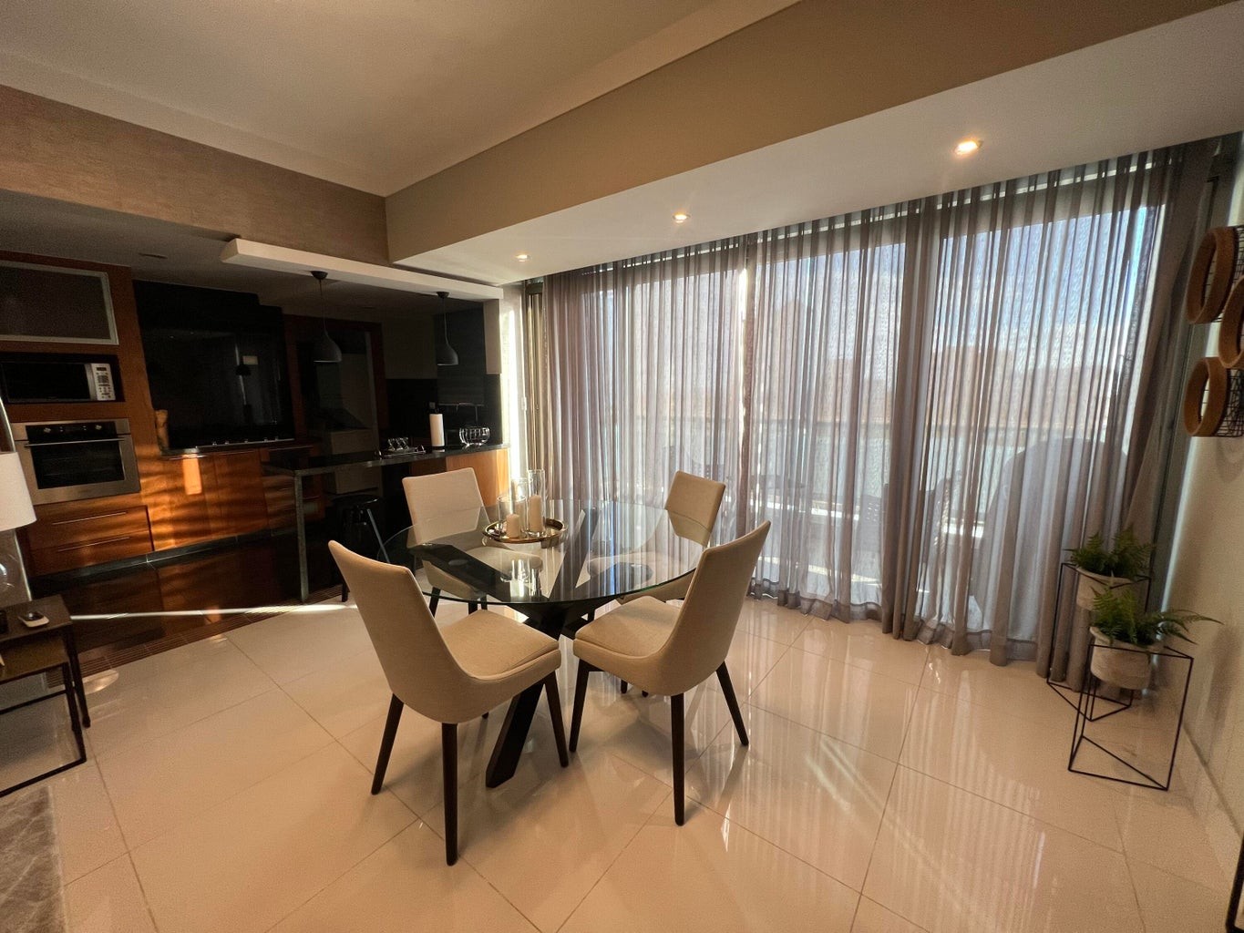 apartamentos - Hermoso apartamento amueblado en excelente zona de la ciudad, nivel 5 4