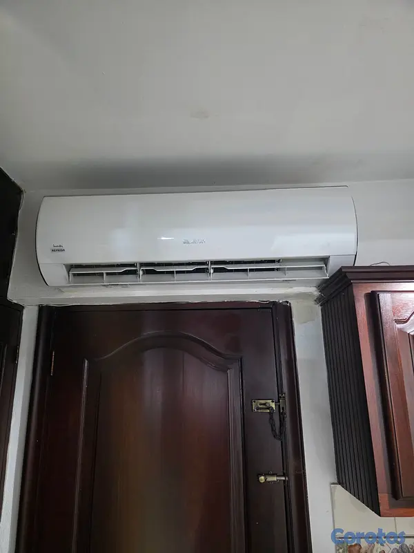 aires acondicionados y abanicos - Airmax de 18,000 btu Impecable. NEG 2