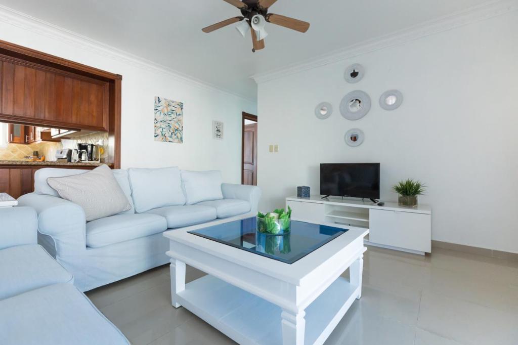apartamentos - ALQUILO Apartamento Amueblado En Punta Cana Proxim 2