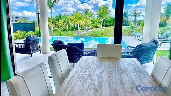 casas vacacionales y villas - En Venta Villa en la Estancia Golf la Romana 4