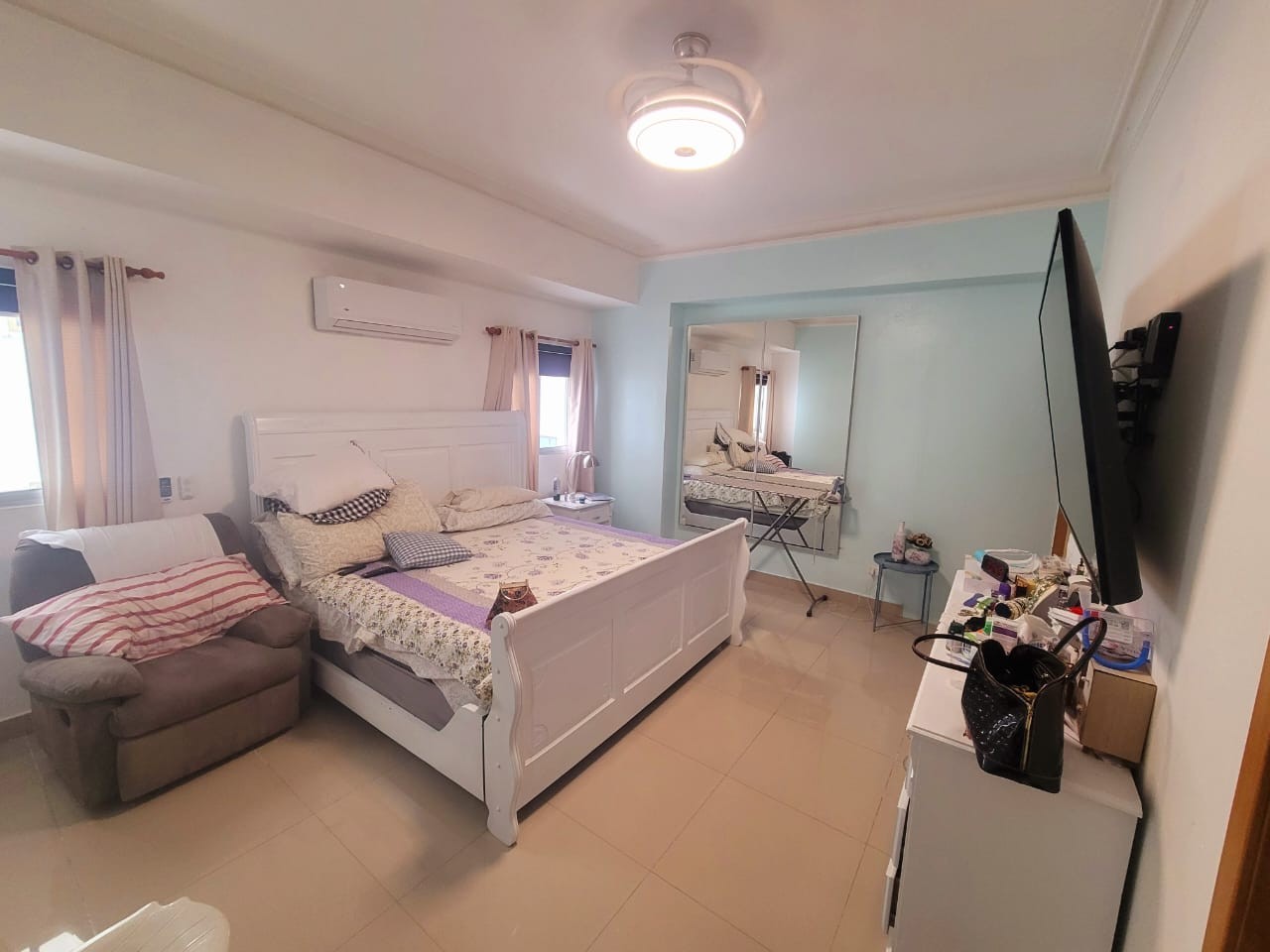 apartamentos - Se vende apartamento en Naco 6