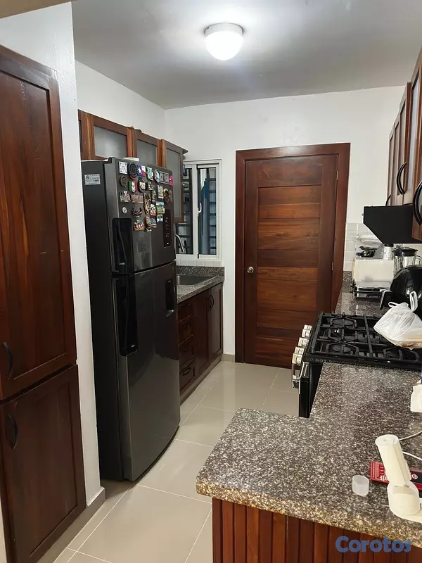 apartamentos - vedo en el millón una habitación baño parqueo  techado gas común tercer nivel  15
