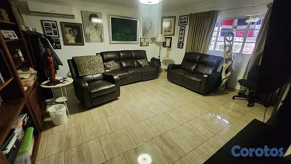 casas - Casa en Venta los Restauradores  5