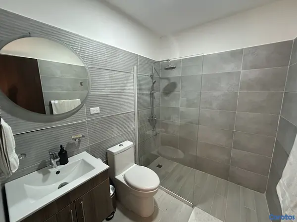 apartamentos - Alquiler en Torre de Lujo Evaristo Morales 4
