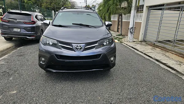 jeepetas y camionetas - Toyota rav4 2015 10