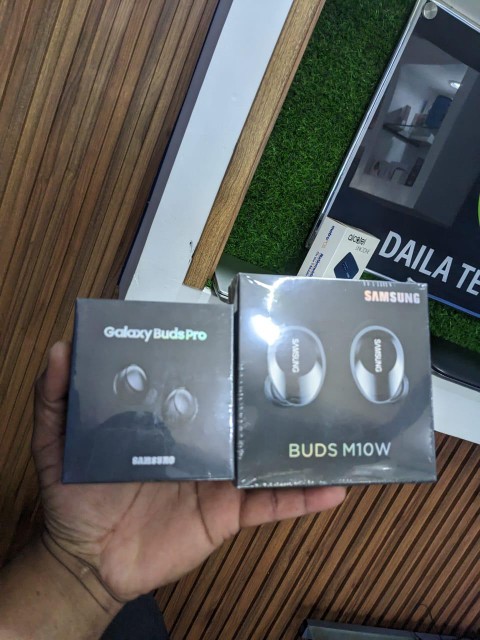 celulares y tabletas - Auriculares Bluetooth Samsung 1