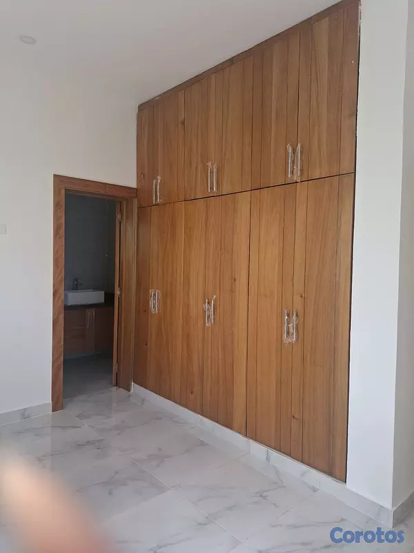 casas - Moderna casa 🏡 a 4 minutos de playa dorada Con buenos espacios  8