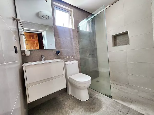 apartamentos - Apartamento tipo penthouse de venta en Los Laureles  6