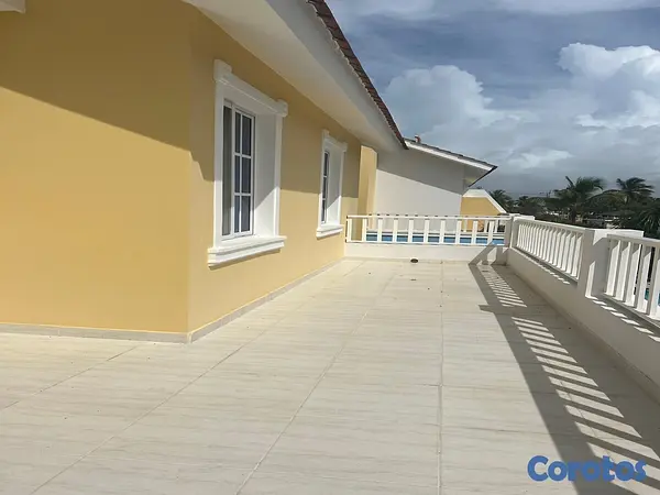 penthouses -  3 Bedroom Penthouse located at the picturesque  4