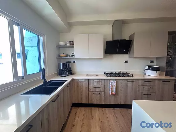apartamentos - vendo la Esperilla piso 16 dos habitaciones 2.5 baños dos parqueos balcón serví 2