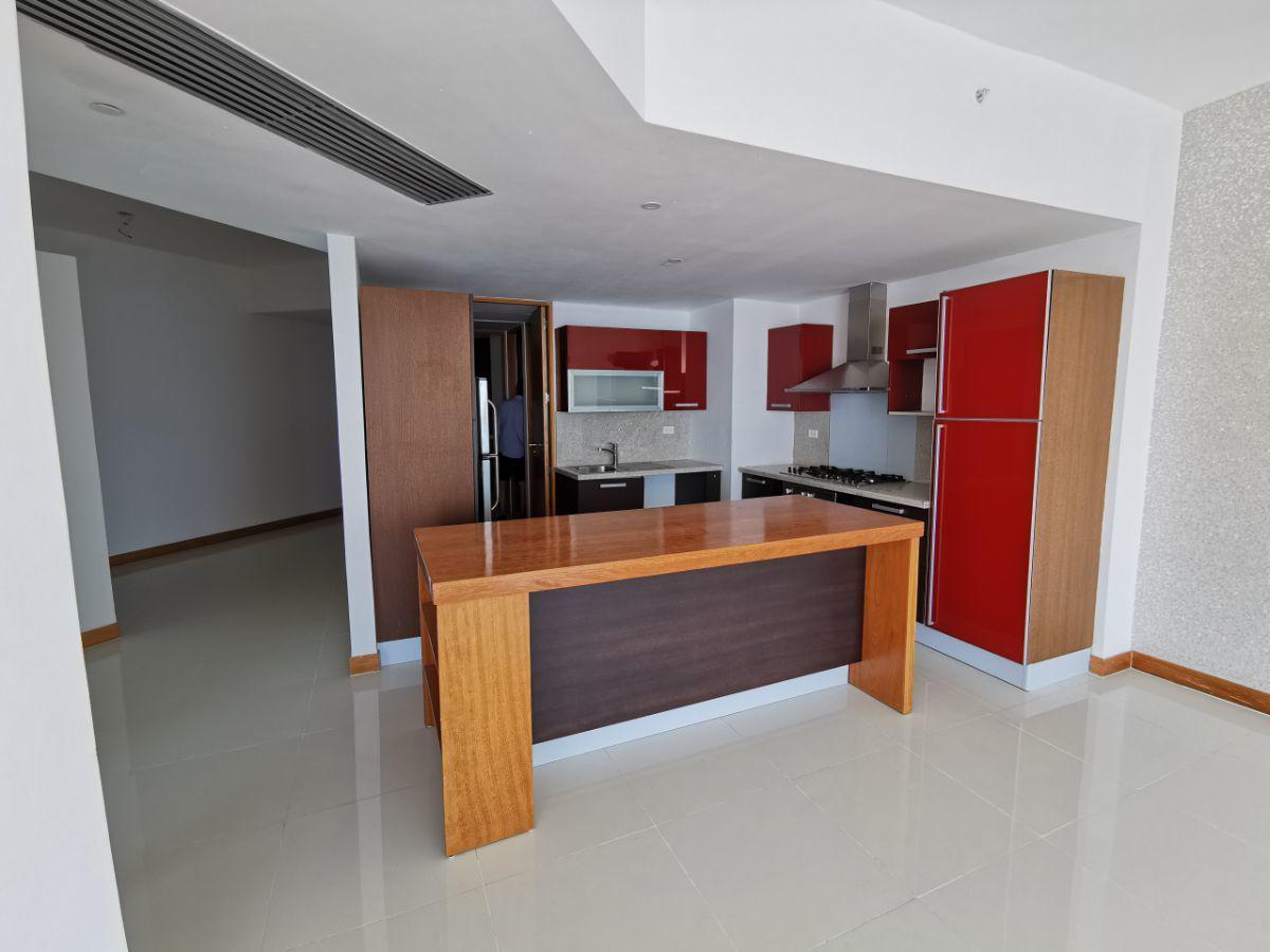 apartamentos - PARA INVERSION ** Apartamento de 2 habitaciones moderno frente al mar, Malecon 14