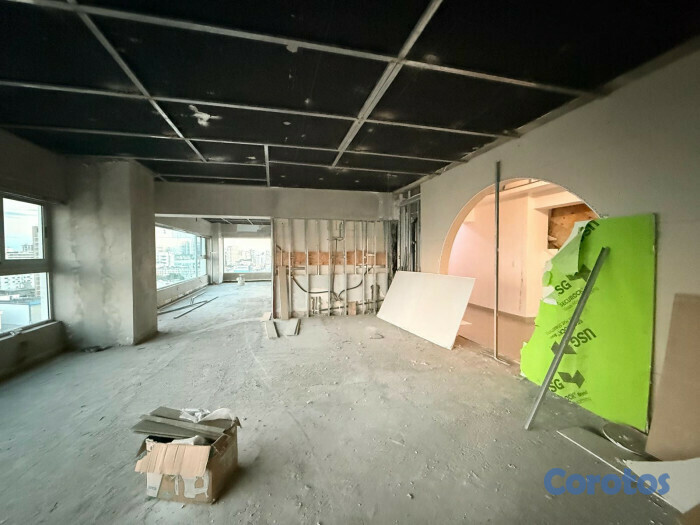 oficinas y locales comerciales - Local Comercial en Alquiler – Piantini  8