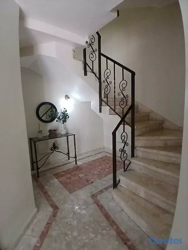 apartamentos - Se vende apto clásico, excelente zona en Serralles 6