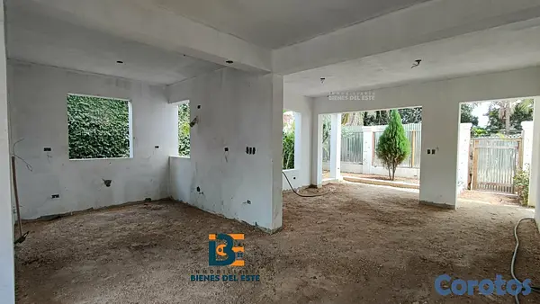 casas - Se venta esta Casa de 2 niveles en construcción en 2