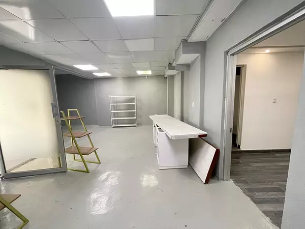 oficinas y locales comerciales - Alquiler local comercial en el millon 10