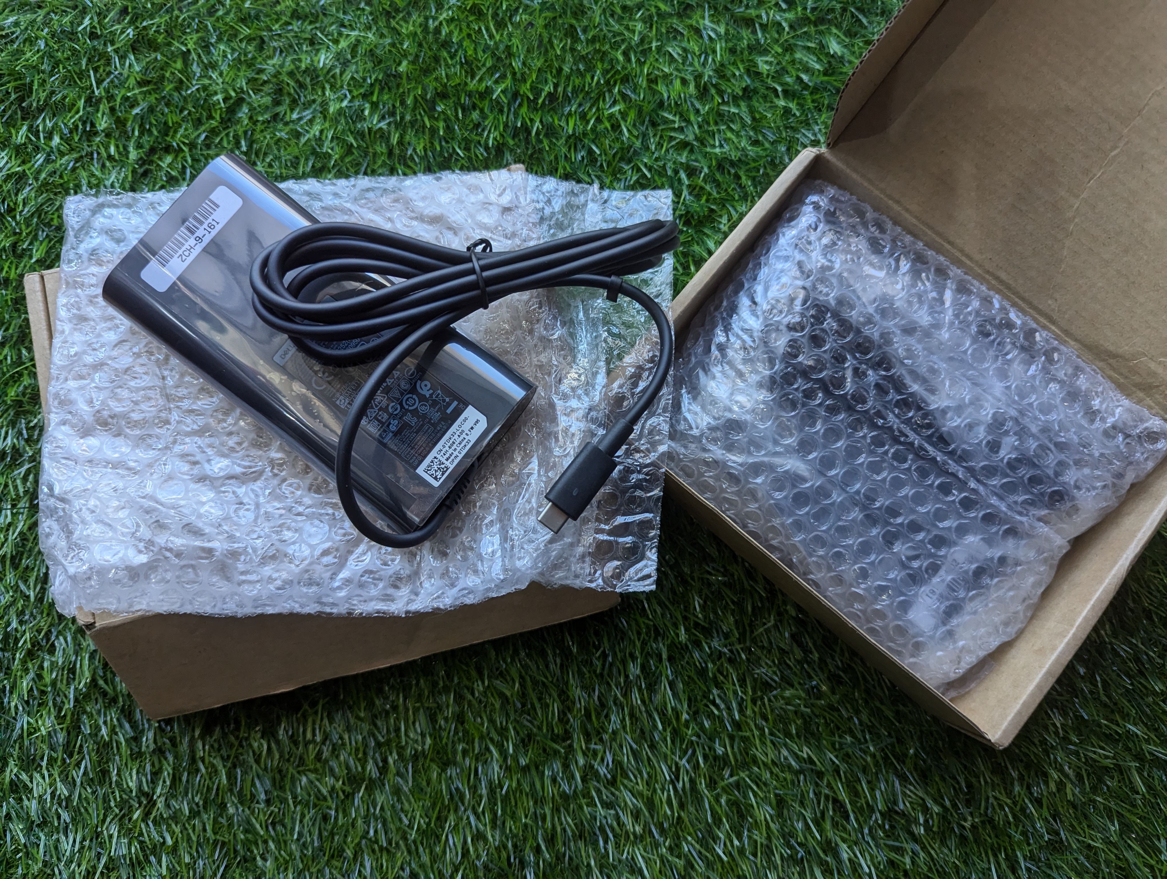 accesorios para electronica - cargador Dell para laptop tipoc 90w 2