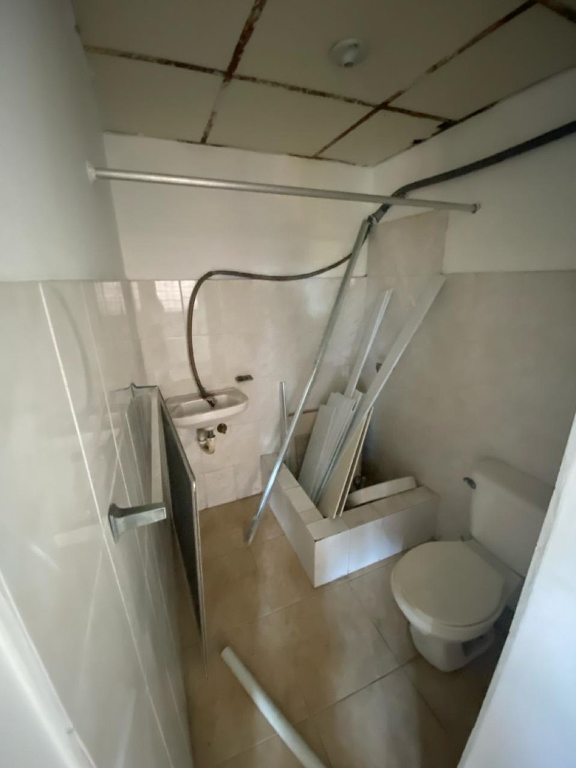 apartamentos - Alquilo amplio apto clásico/remodelado, 3er piso, en Renacimiento Código: PD174 1