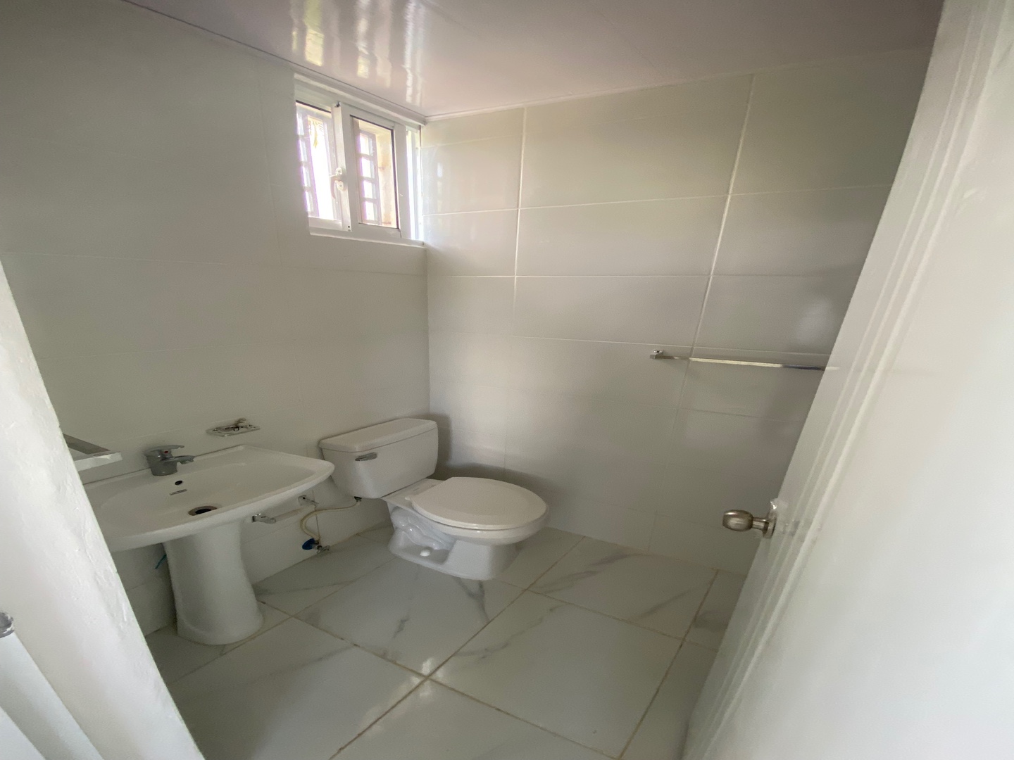 apartamentos - APARTAMENTO EN RENTA PRIMER NIVEL POR LA CARRETERA JACAGUA  6