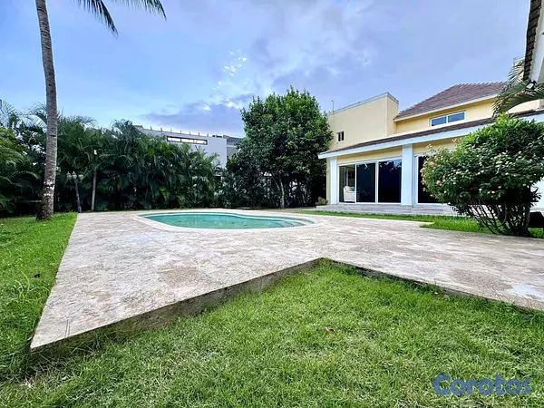 casas vacacionales y villas - Villa en Venta Juan dolio 2