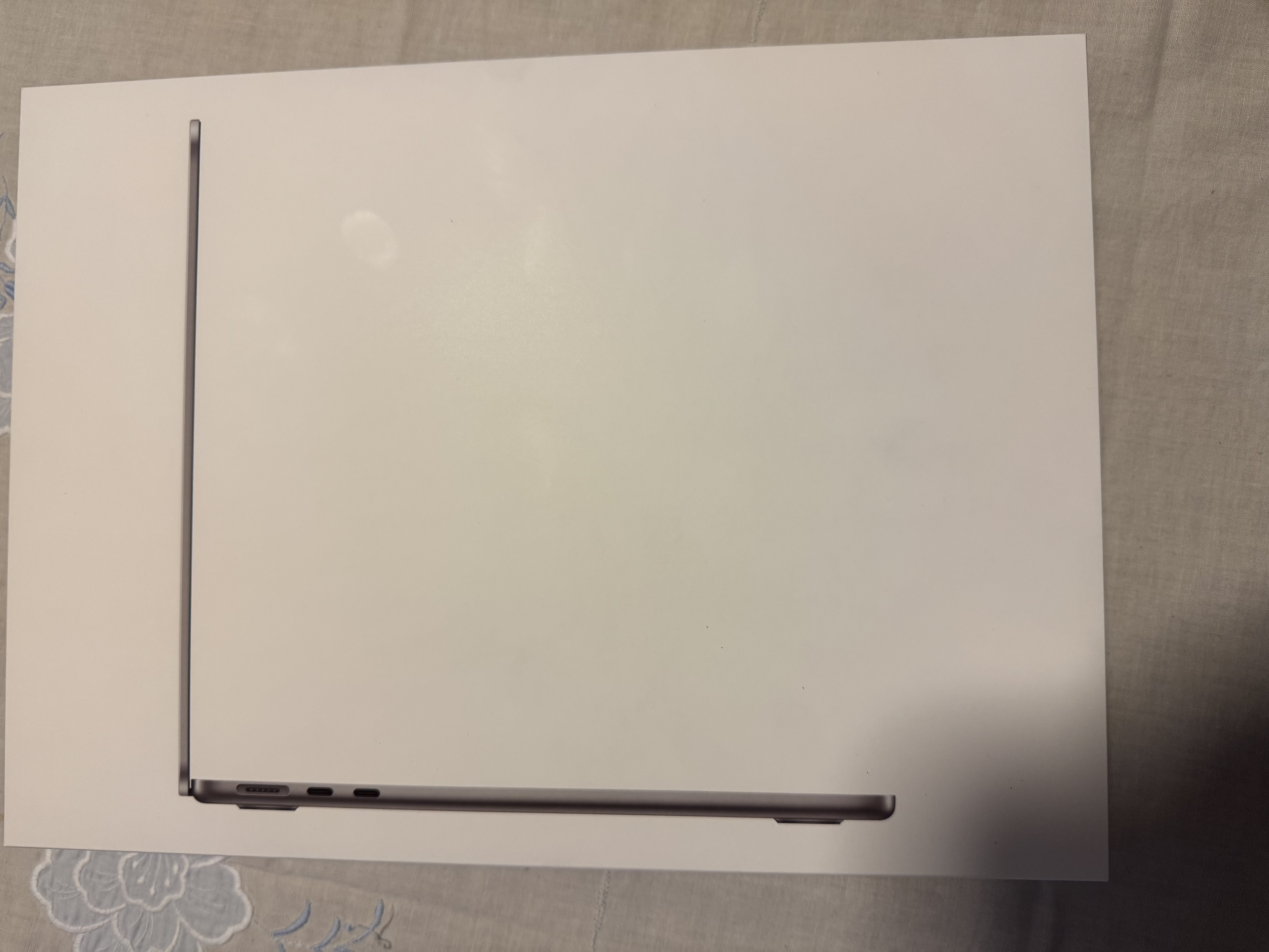computadoras y laptops - Vendo Apple MacBook Air 2024 RD$ 55 mil 2