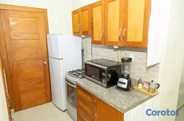 apartamentos - Apartamento en alquiler amueblado en Evaristo Morales  3
