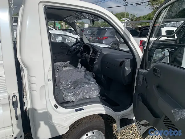 otros vehiculos - KIA K2700  10