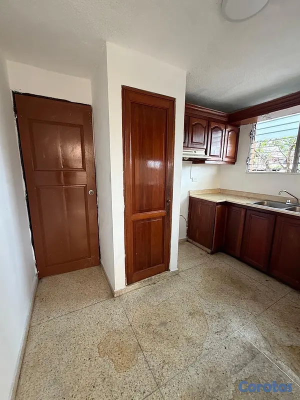 apartamentos - Venta de Apartamento en Los Prados – 3er Piso 9