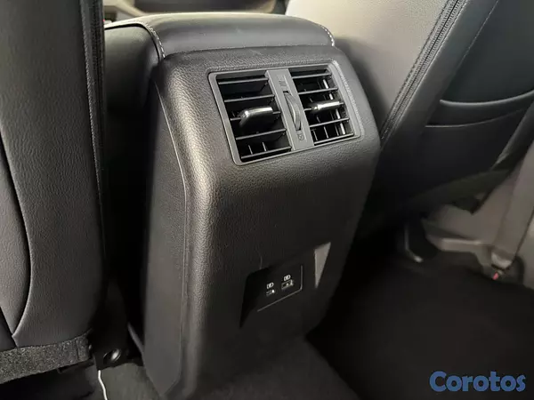 jeepetas y camionetas - Mitsubishi Motors Outlander Sport  7