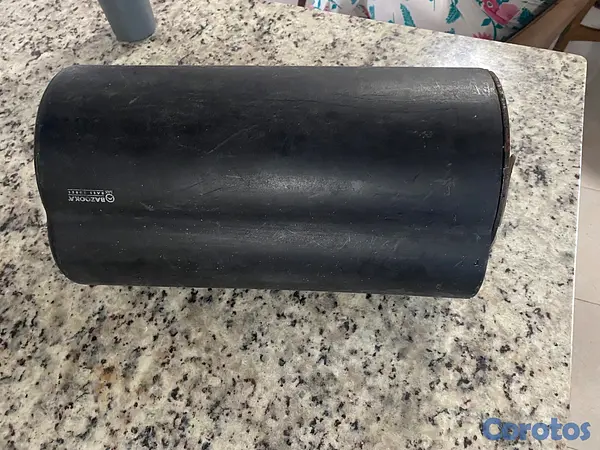 camaras y audio - Vendo Subwoofer de bajo Marca Bazooka original  5
