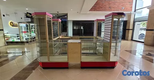 oficinas y locales comerciales - rento modulo de pasillo plaza comercial estrella sadhala  2