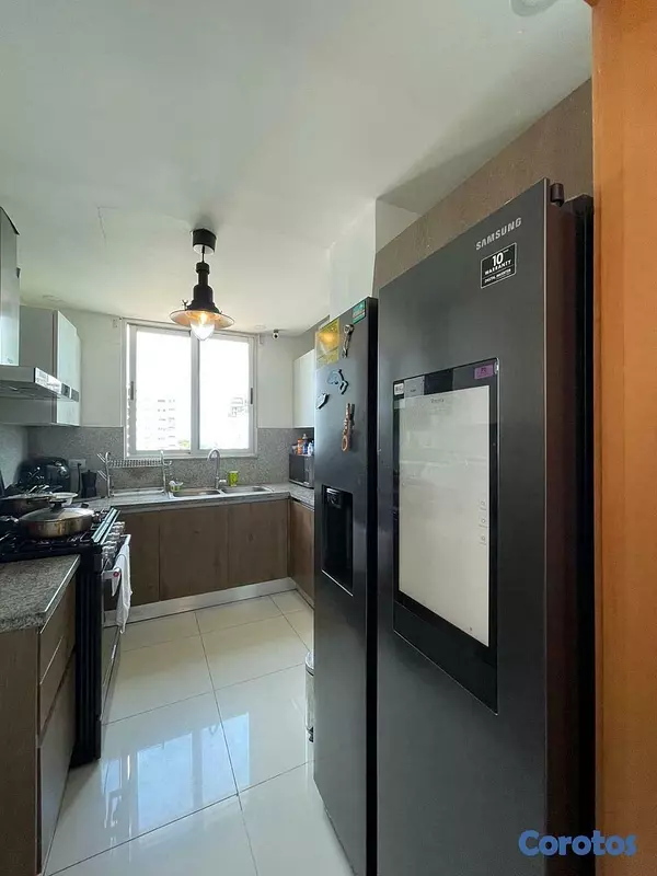 apartamentos - En Alquiler Apartamento amueblado de 3 habitacione 4