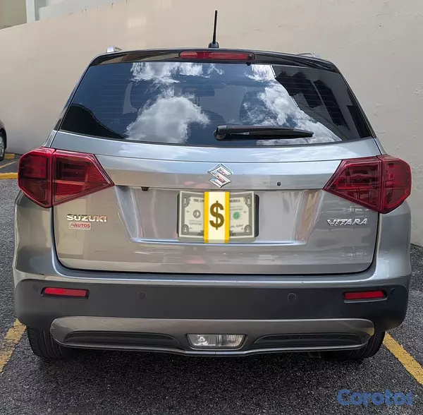 jeepetas y camionetas - Suzuki vitara GLX 2022 2