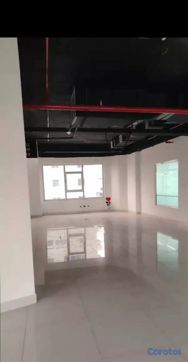 oficinas y locales comerciales - Local Comercial Premium, En Alquiler  4