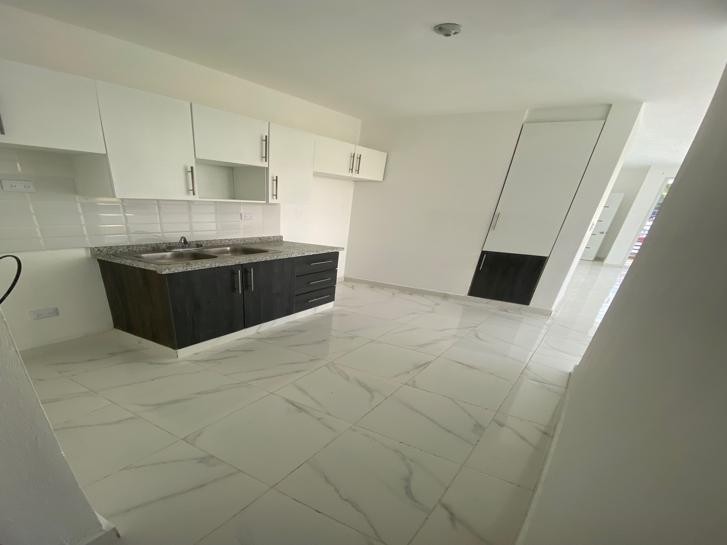 apartamentos - APARTAMENTO EN RENTA PRIMER NIVEL POR LA CARRETERA JACAGUA  3