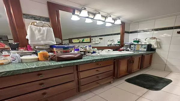 casas - Venta amplia casa con terreno de 2,100m2 7