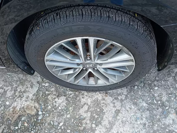 carros - HYUNDAI GRANDEUR 2017 NEGRO 8